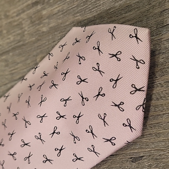 Brooks Brothers Tie - Picture 2 of 5